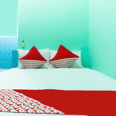 Oyo 3095 Semarapura Homestay ماكاسار المظهر الخارجي الصورة