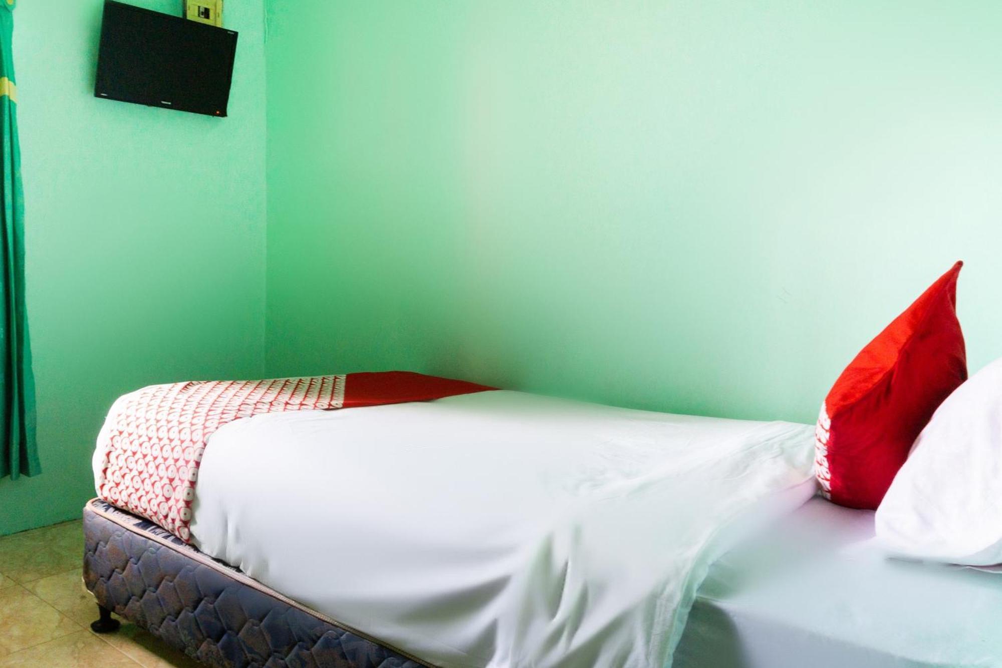 Oyo 3095 Semarapura Homestay ماكاسار المظهر الخارجي الصورة
