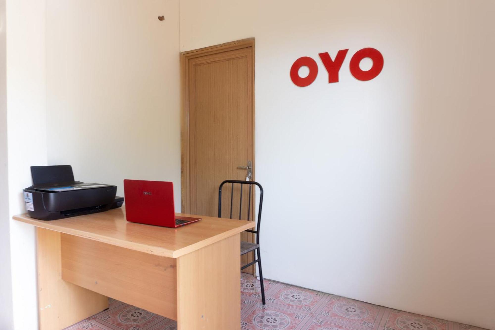 Oyo 3095 Semarapura Homestay ماكاسار المظهر الخارجي الصورة